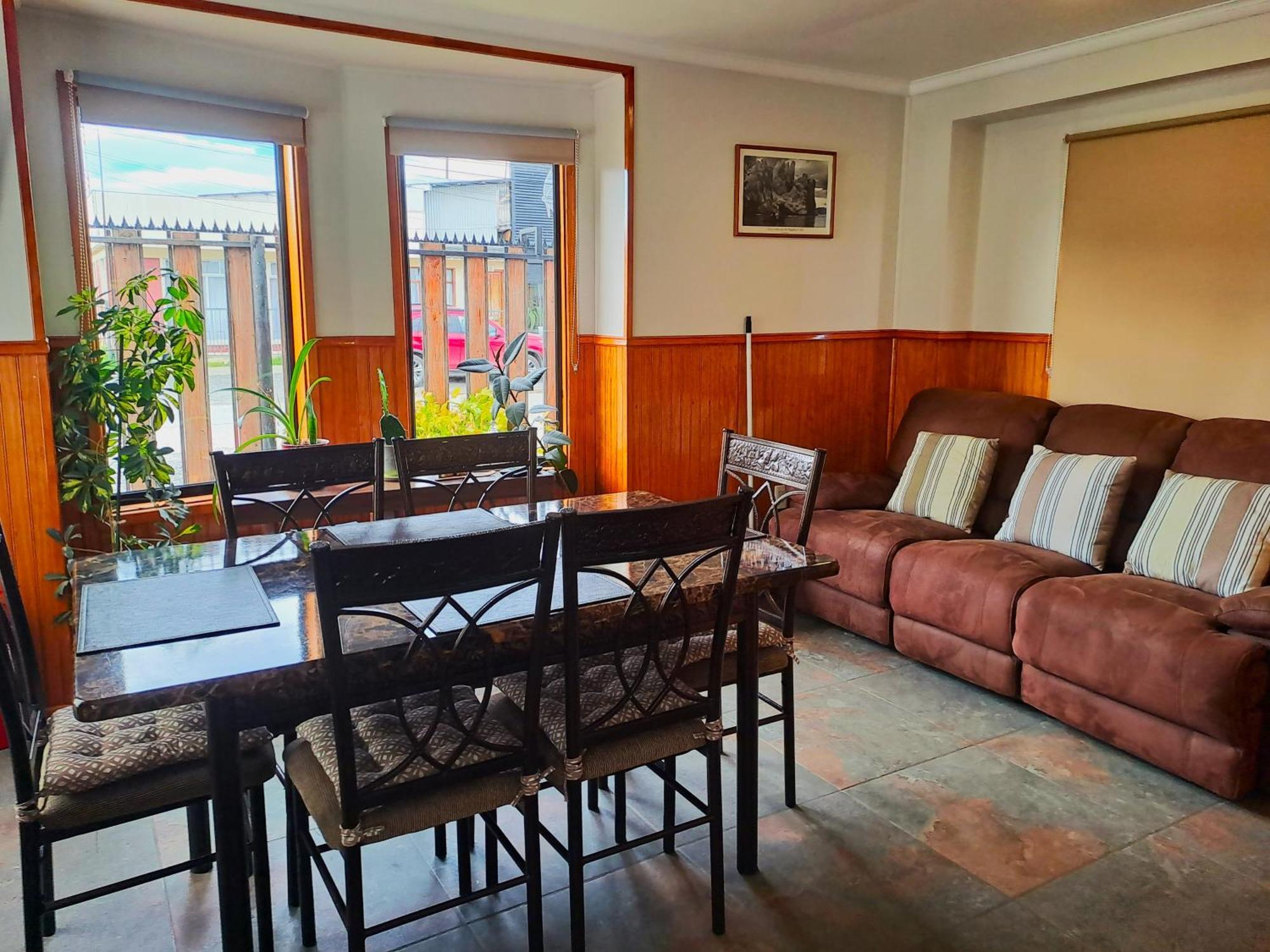 פורטו נטאלס Cabanas El Rancho מראה חיצוני תמונה